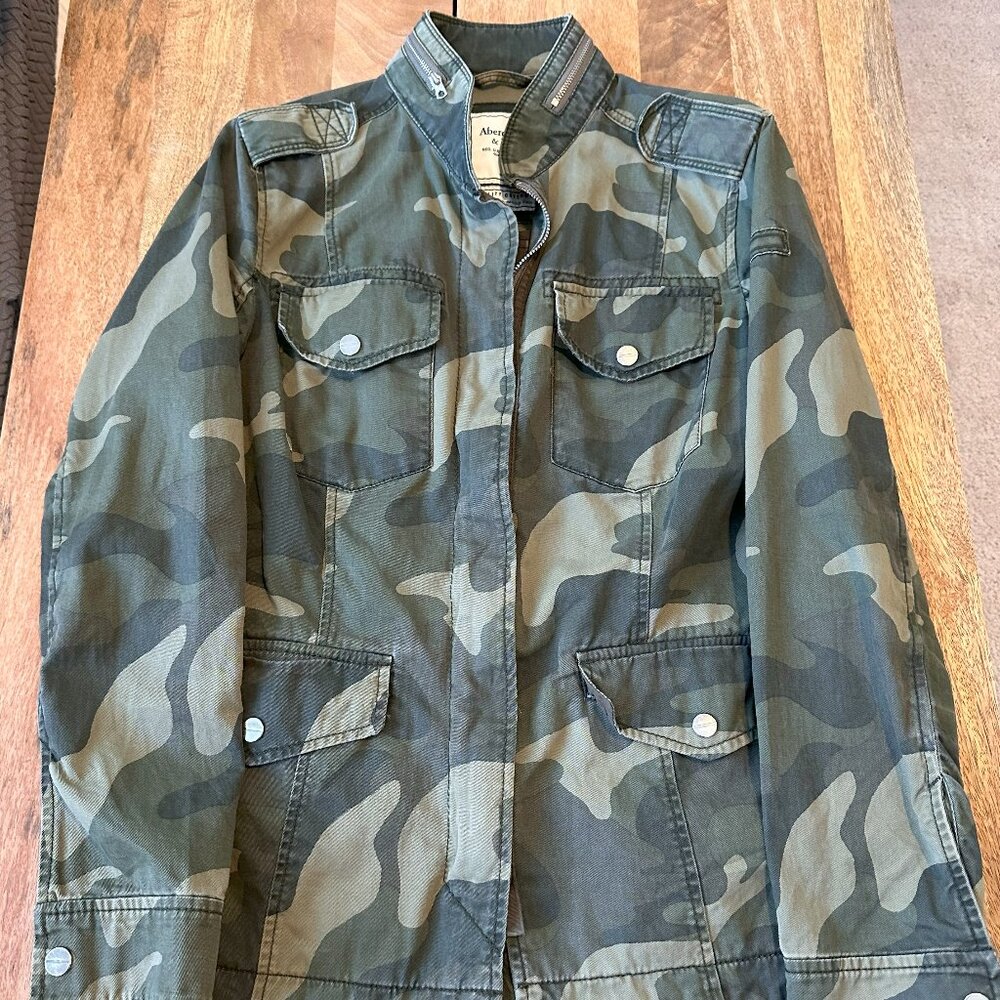 Abercrombie & Fitch Twill Utility Jacket Camo